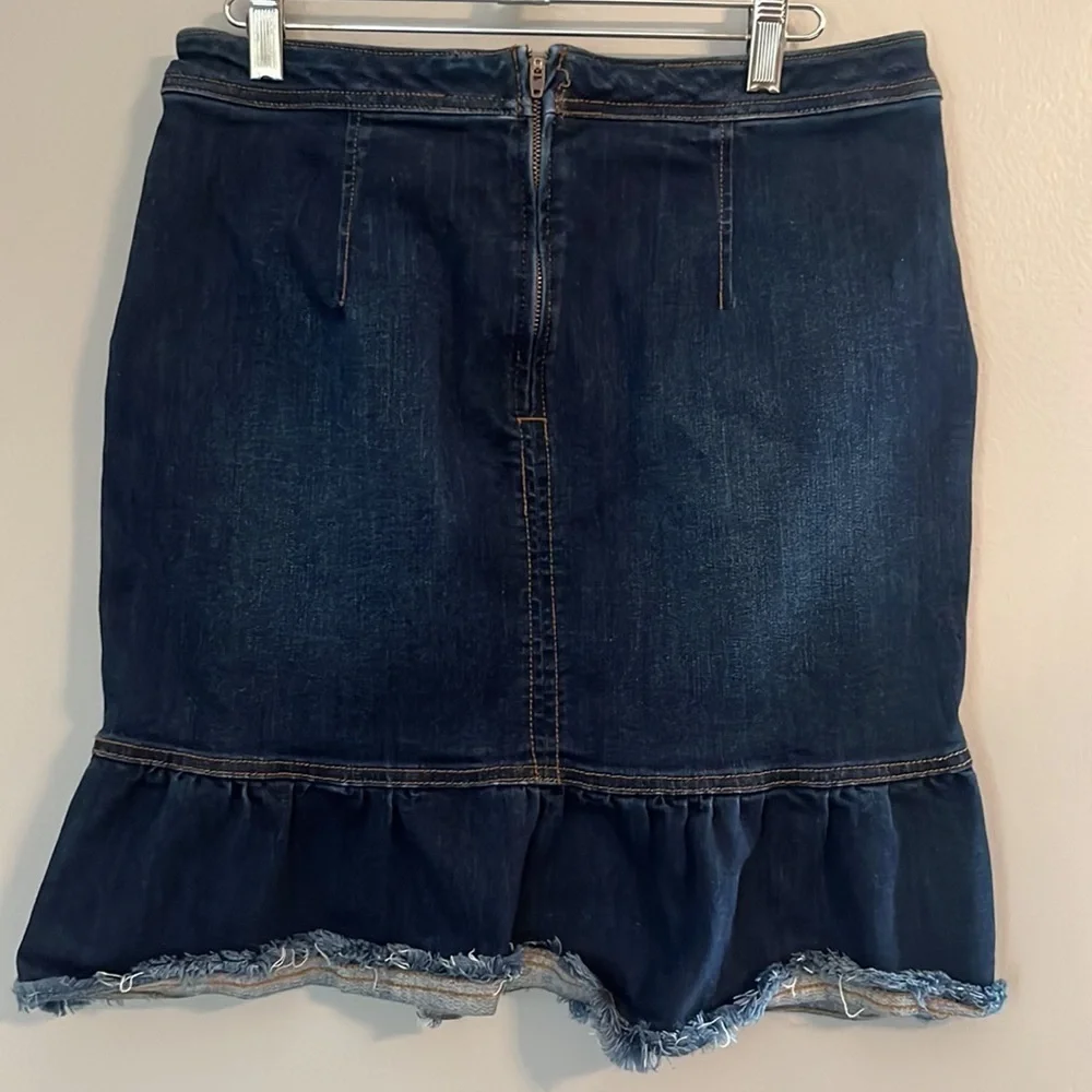 Ann Taylor Petite Mini Denim Peplum Raw Hem Skirt Size 6P